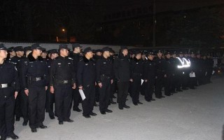 万达附近足浴按摩西安市场(未央百余名警力突击夜查万达广场周边重点场所)