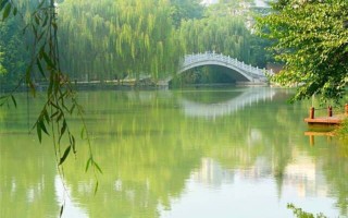 “遛娃散心”公园，环境优美，不输兴庆宫公园！西安放松娱乐休闲，地体直达