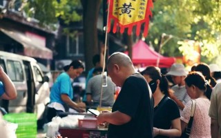 西安一个旅游放松的城市，西安欢迎您！