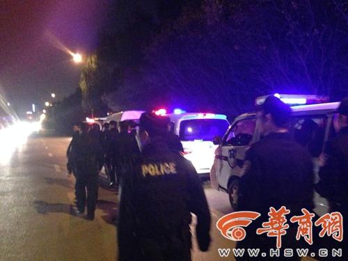 西安南玉丰足浴按摩(西安未央警方夜查城中村)  第4张