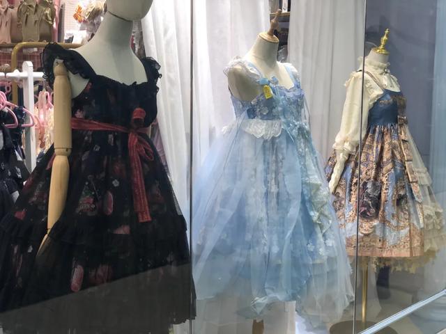 西安足浴保健按摩服装店(疯狂试穿2小时)  第8张