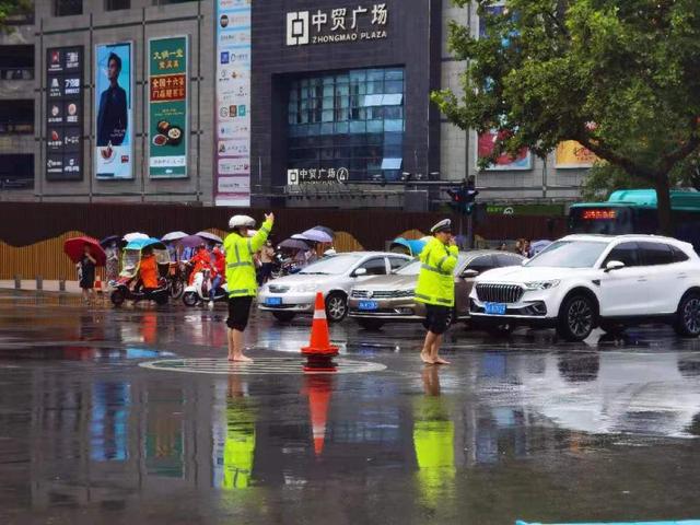 西安丰庆路足浴按摩哪里好(大唐芙蓉园进入“看海”模式)  第2张