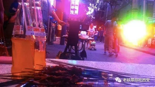 西安十大夜市,你都去过吗？-第1张图片