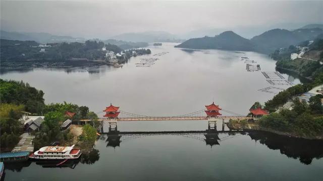 西安著名休闲度假区有哪些雁塔除外，西安旅游景点大全一览表「西安旅游景点大全一览表」  第3张