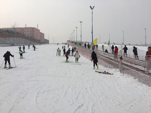 西安附近休闲度假村附近休闲度假村有哪些滑雪场经验「西安附近休闲度假村有哪些」  第2张