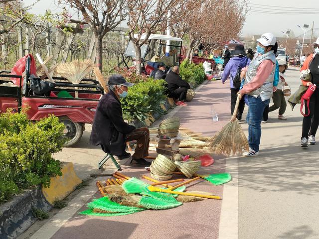 西安柳泉口桃花节赏桃花，粉面含春，争奇斗艳「西安旅游攻略——桃花节」  第4张