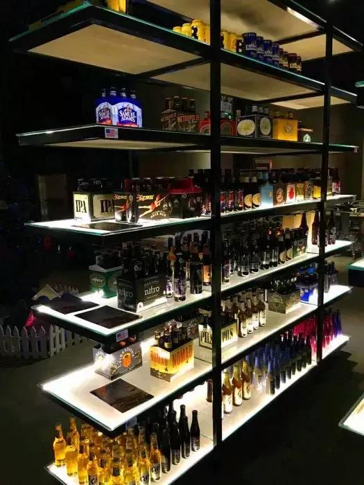 西安最好的酒店在那3、千奇百怪的鸡尾酒店有哪些「西安最好喝的酒馆，你去过几家？」  第1张