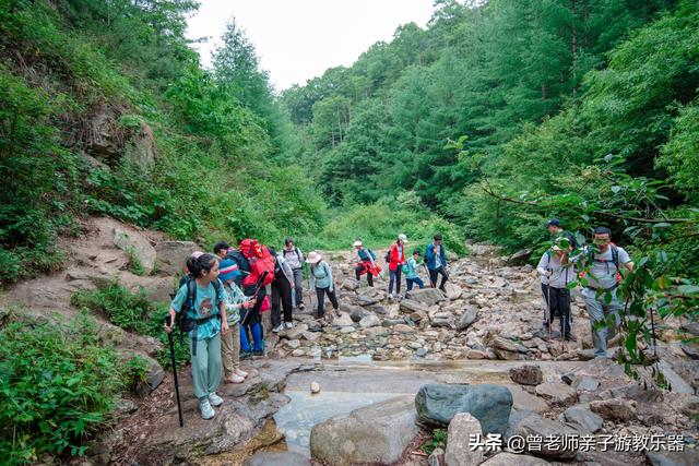 西安旅游攻略：西安旅游攻略「西安休闲凉鞋平底2、兵马俑参观可以穿凉鞋哪里可以半死」  第9张