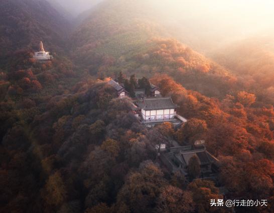 西安旅游攻略之秦岭篇「秦岭主峰鳌山和四十里跑马梁可见第四纪冰川地貌壮观」  第34张