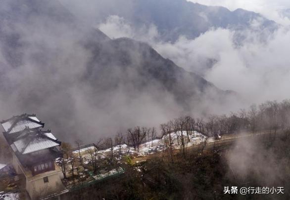 西安旅游攻略之秦岭篇「秦岭主峰鳌山和四十里跑马梁可见第四纪冰川地貌壮观」  第53张