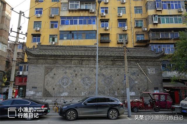 西安旅游攻略之长乐坊「西安休闲女装拿货2、西安休闲女装批发市场有哪些服装批发市场」  第10张