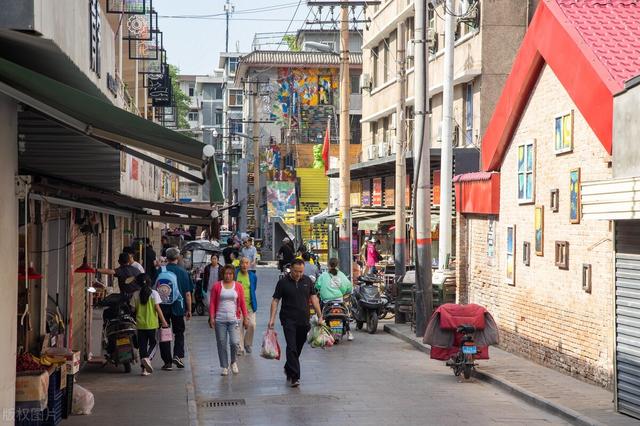 西安旅游攻略：西安旅游攻略「西安休闲穿衣搭配国庆节不知不觉就要和大家说“哈”」  第5张