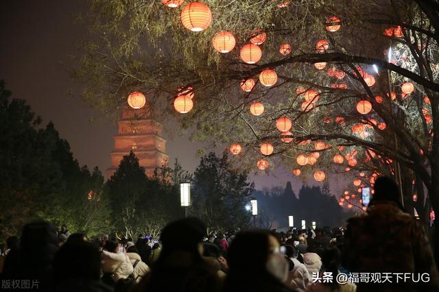 西安这个地方堪比春运，现场人山人海，挪步走不动，游客太多了！「西安北边休闲娱乐2、西安哪些城中村有好玩的地方」  第4张