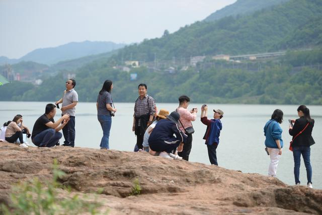 走过了风景到，也让心灵在山水间在山水间「五一假期石泉到西安沿途有什么好玩的2、宁石通车汉阴」  第15张