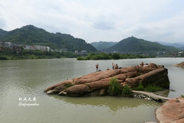 走过了风景到，也让心灵在山水间在山水间「五一假期石泉到西安沿途有什么好玩的2、宁石通车汉阴」  第19张