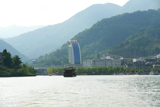 走过了风景到，也让心灵在山水间在山水间「五一假期石泉到西安沿途有什么好玩的2、宁石通车汉阴」  第31张