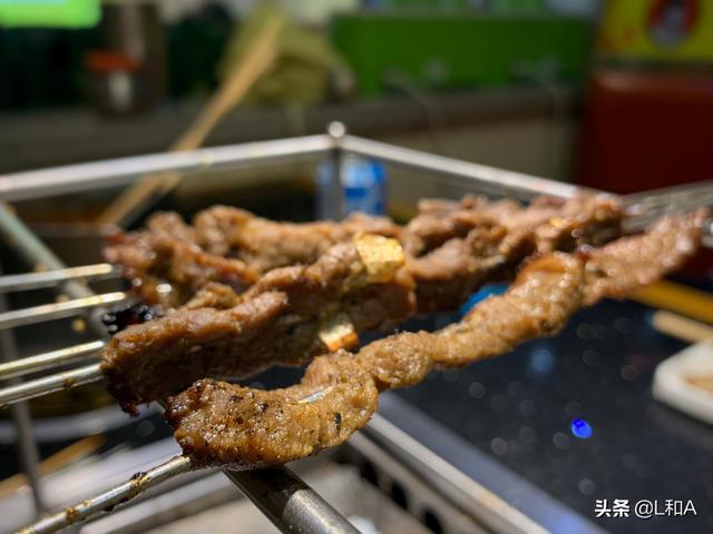 陕西烤肉筋是什么「烧烤店的烤板筋是什么」  第15张