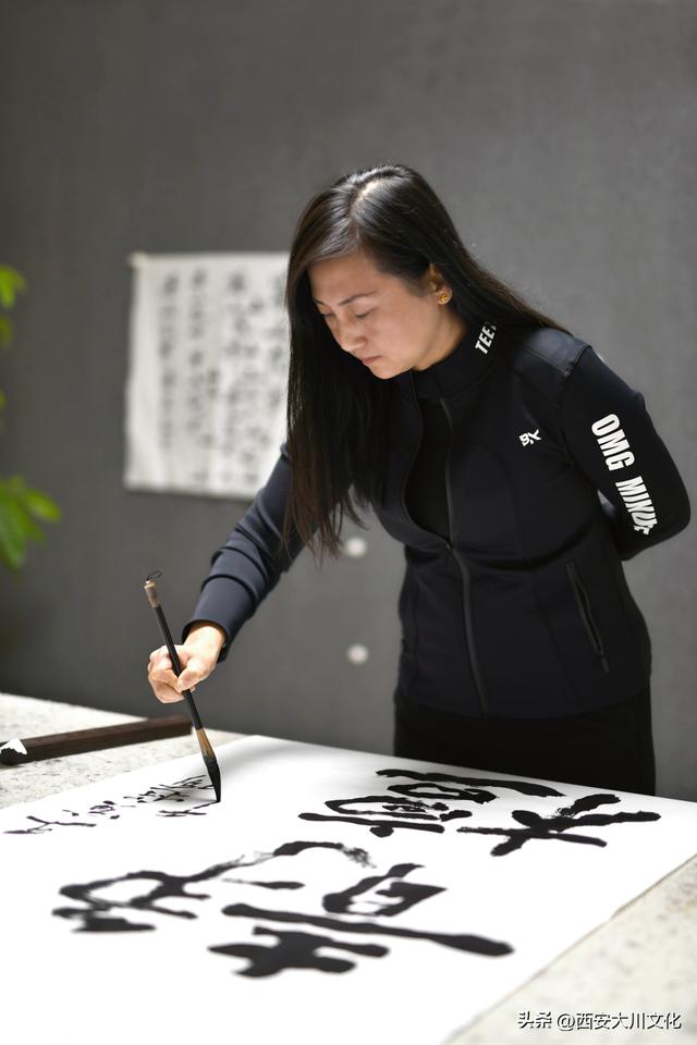 西安山水画家大什么西安山水画家大什么程瑜，女书画家大什么程瑜「西安山水画家大什么」  第1张