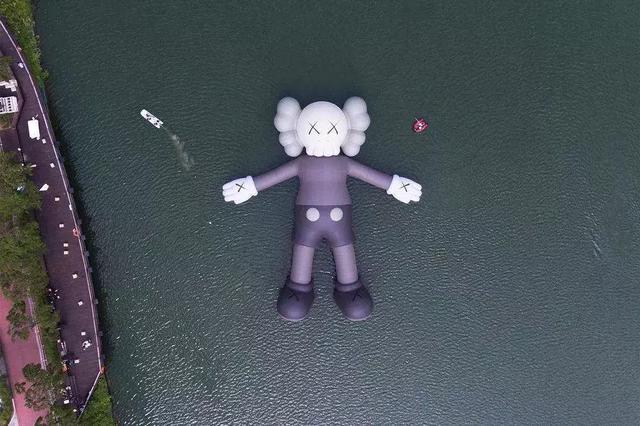 全球最炙手可爱的街头艺术家kaws作品kaws作品展「kaws：companion」  第9张