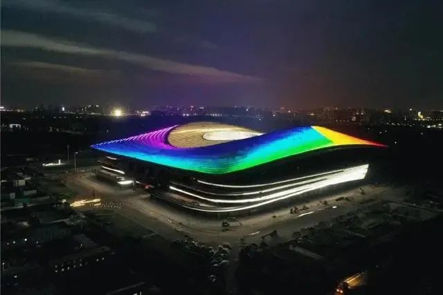 首次体育工艺声光电系统联动调试！西安国际足球中心“点亮”  完成-第1张图片
