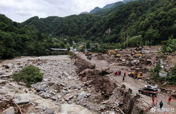 当地村民：眼看两个邻居的房子被水冲走…西安山洪泥石流已致4人遇难！-第6张图片