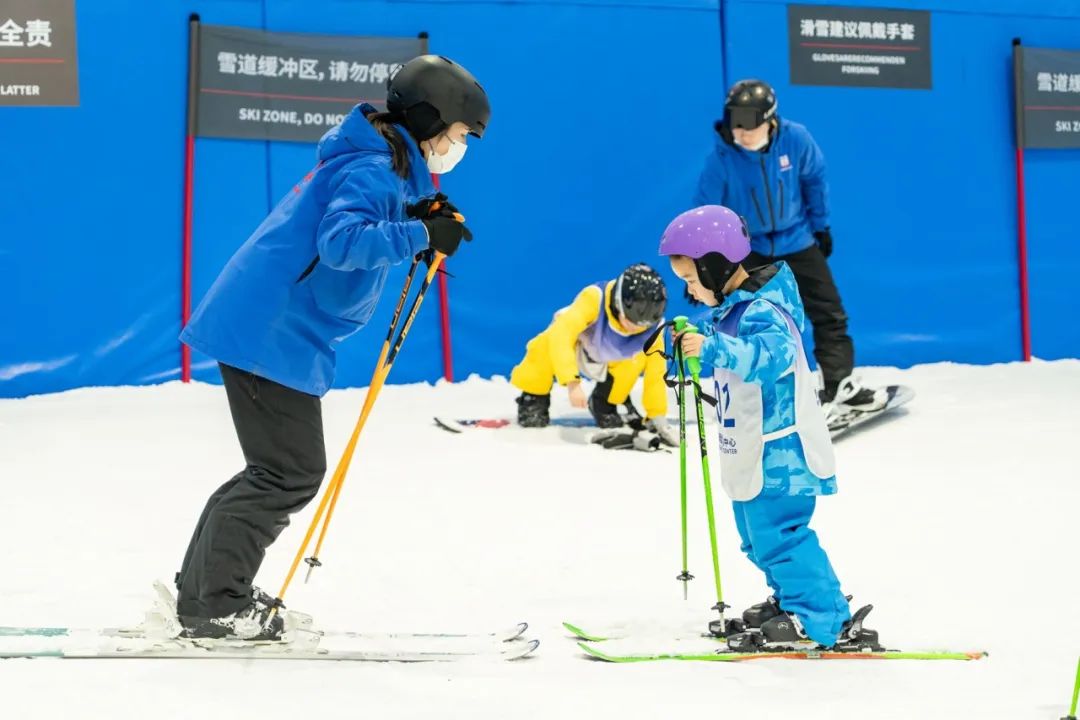 不知道去哪滑雪？西安去哪滑雪最过瘾，看着呗！-第5张图片