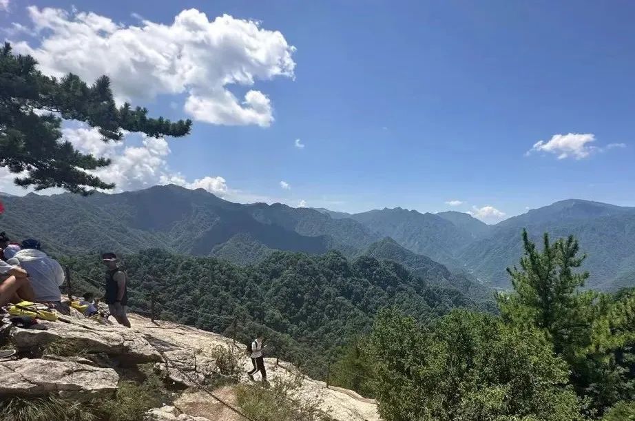 感受20°的夏天！西安周边娱乐，周一山！打卡8条夏日清凉路线！-第16张图片