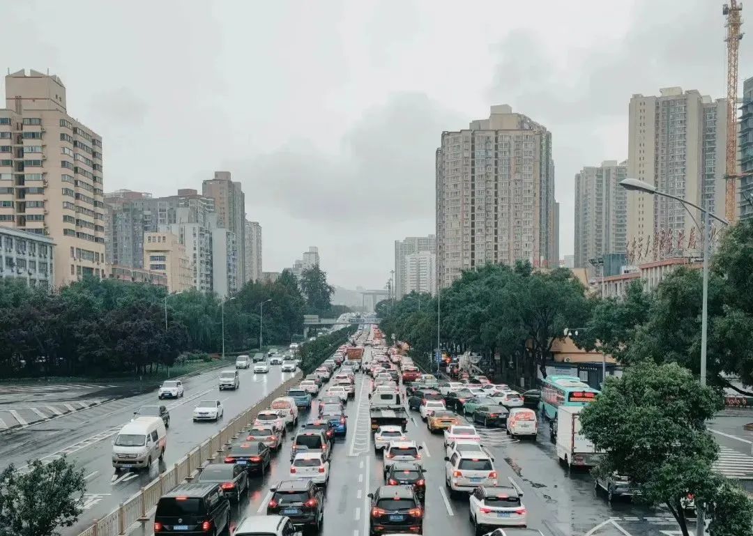 紧急通知！明早请提前！陕西大雨、暴雨！西安局地大暴雨马上来！-第5张图片