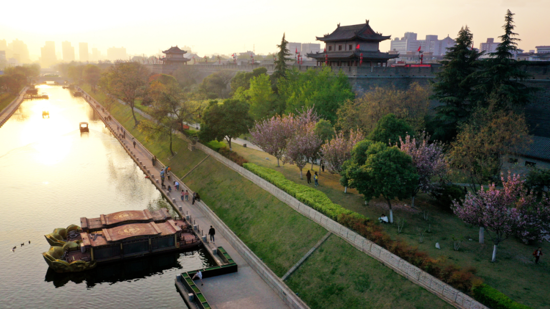 西安娱乐旅游：穿越千年，做一日盛唐诗人，吟着古诗游西安-第2张图片