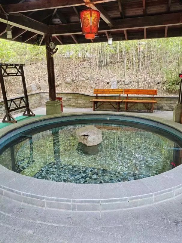 西安及周边温泉泡汤指南：想泡澡却不知道地方？一篇文章就够了-第66张图片