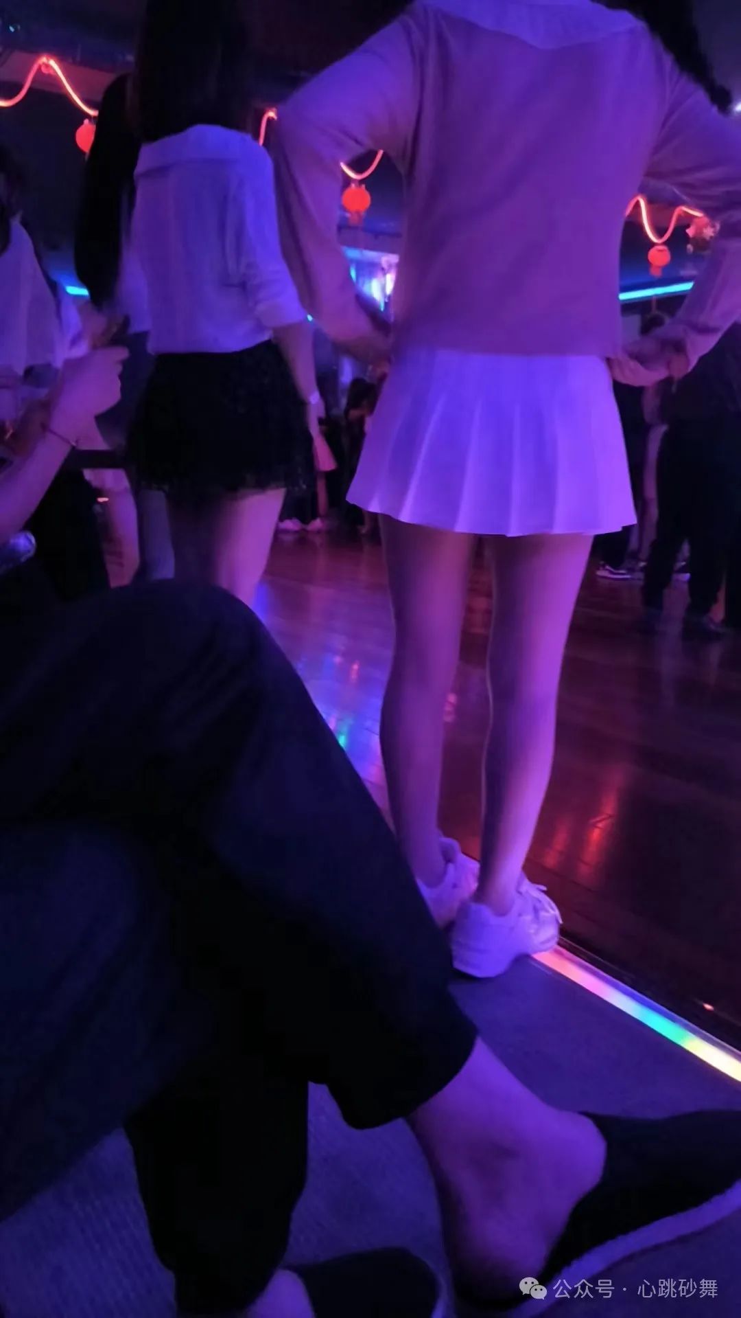 近期颜值,特色,尺度攻略!西安夜娱会所舞厅推荐 第3张
