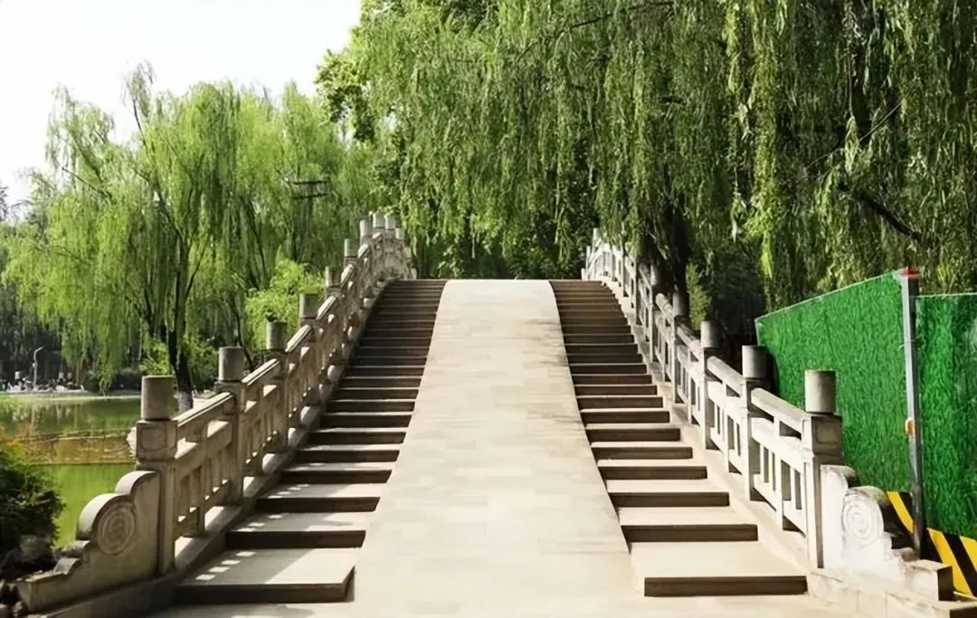 “遛娃散心”公园，环境优美，不输兴庆宫公园！西安放松娱乐休闲，地体直达-第12张图片